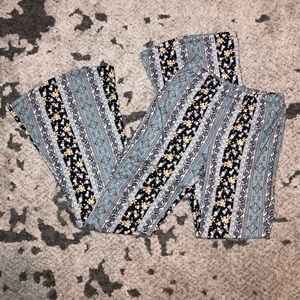 ✨5/$25 Hippie boho bell bottoms super soft flare